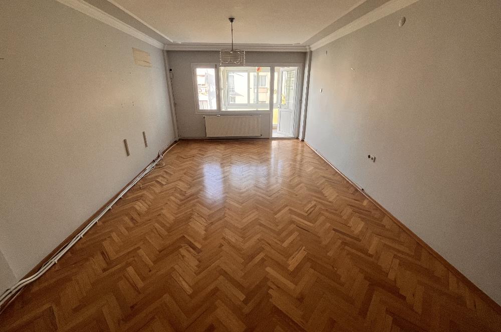 Bahriye Üçok ve Atatürk Bulvarı Paraleli Geniş 2+1 Satılık Daire