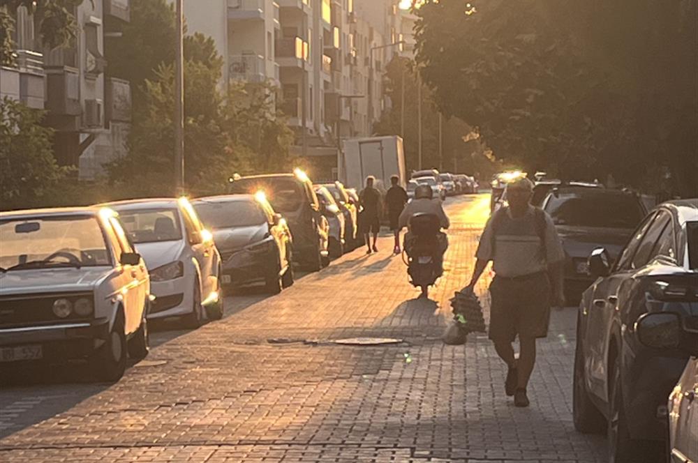 Bahriye Üçok ve Atatürk Bulvarı Paraleli Geniş 2+1 Satılık Daire