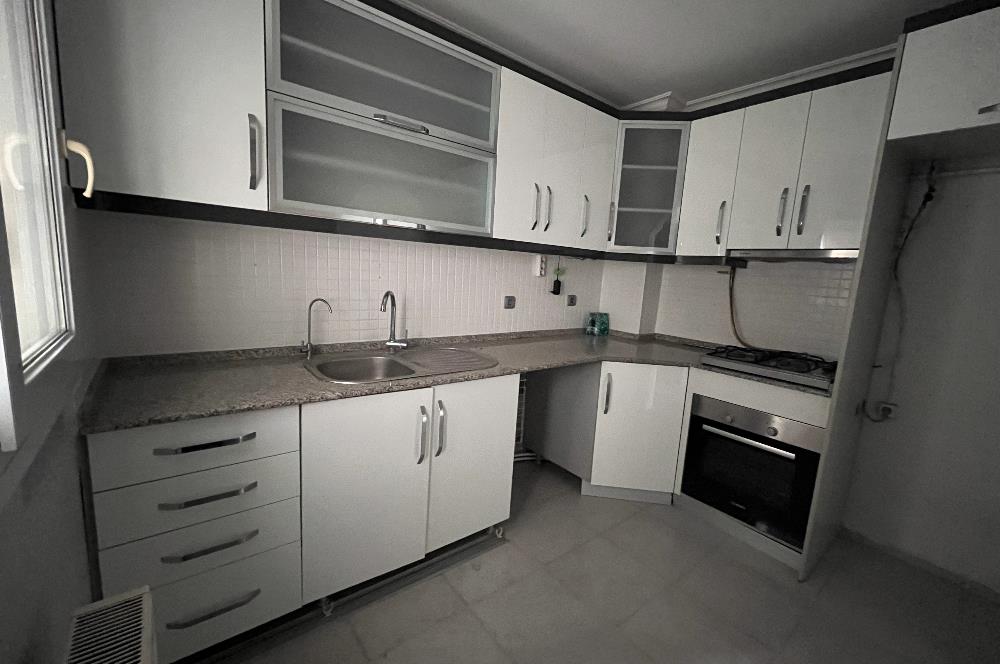 Bahriye Üçok ve Atatürk Bulvarı Paraleli Geniş 2+1 Satılık Daire