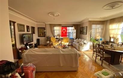KOZYATAĞI MERKEZİ KONUMDA 3+1 KİRALIK DAİRE
