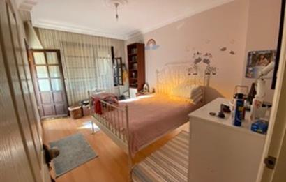KOZYATAĞI MERKEZİ KONUMDA 3+1 KİRALIK DAİRE