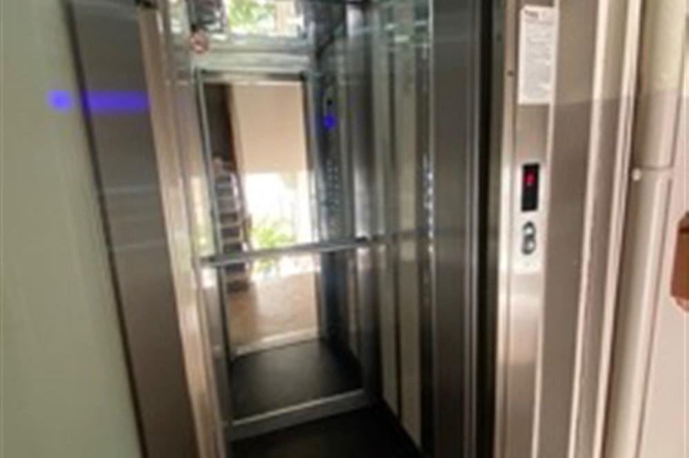 KOZYATAĞI MERKEZİ KONUMDA 3+1 KİRALIK DAİRE