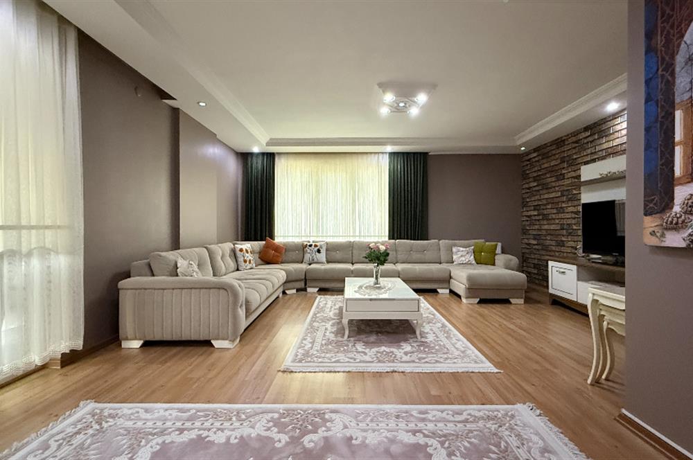 Century 21 Bal'dan Plevne Mahallesinde Satılık 3+1 Daire