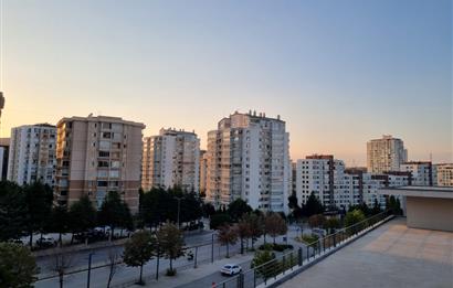 YAŞAMKENT'İN EN MERKEZİ KONUMUNDA ANKACADDE'DE SATILIK 2+1 DAİRE
