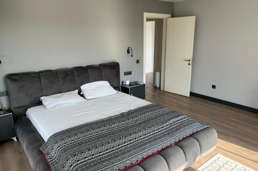 Tepekent’te Lüks Satılık 9+3 Müstakil Villa