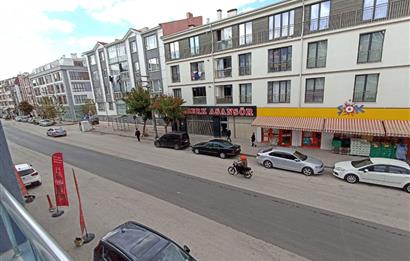 CENTURY 21 VİZYON'DAN ESENLİ CADDESİNDE SATILIK 3+1 DAİRE 