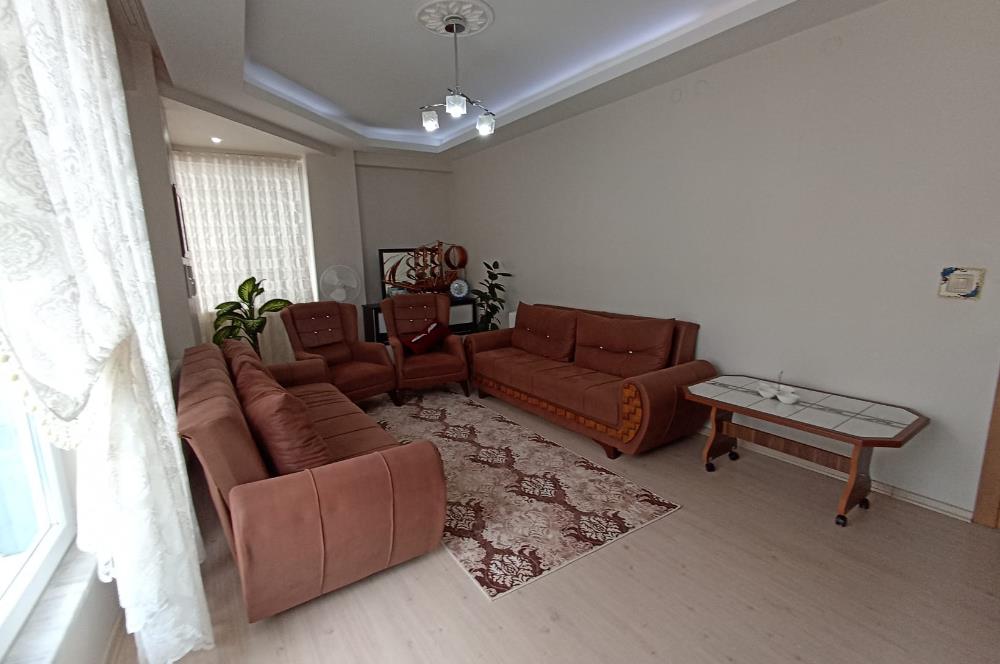 CENTURY 21 VİZYON'DAN ESENLİ CADDESİNDE SATILIK 3+1 DAİRE 