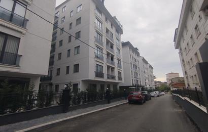 GÜVENLİKLİ SİTE İÇERİSİNDE KİRALIK 2+1