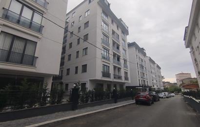 GÜVENLİKLİ SİTE İÇERİSİNDE KİRALIK 2+1