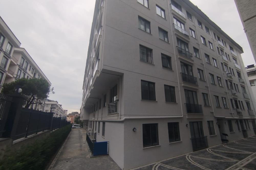 GÜVENLİKLİ SİTE İÇERİSİNDE KİRALIK 2+1