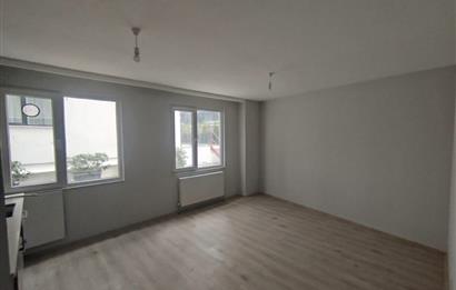 GÜVENLİKLİ SİTE İÇERİSİNDE KİRALIK 2+1