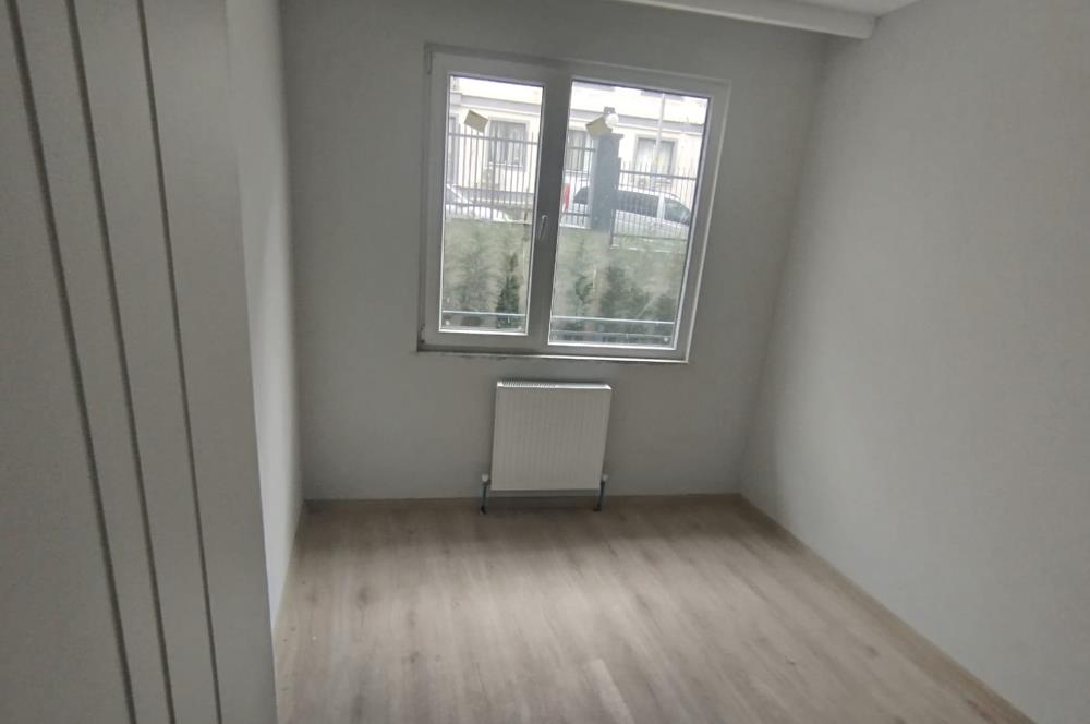 GÜVENLİKLİ SİTE İÇERİSİNDE KİRALIK 2+1