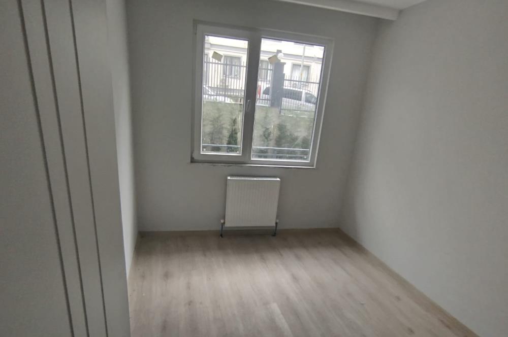 GÜVENLİKLİ SİTE İÇERİSİNDE KİRALIK 2+1