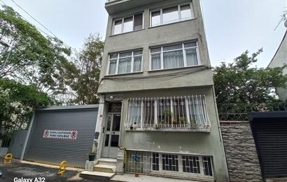 ARNAVUTKÖY SAHİLE 5 DK YÜRÜME MESAFESİNDE YATIRIMLIK DAİRE