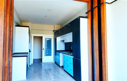 BAHÇELİEVLER MAHALLESİ’İNDE SİTE İÇİNDE 4,5+1 SATILIK DAİRE