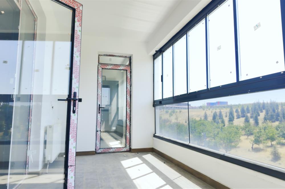 BAHÇELİEVLER MAHALLESİ’İNDE SİTE İÇİNDE 4,5+1 SATILIK DAİRE