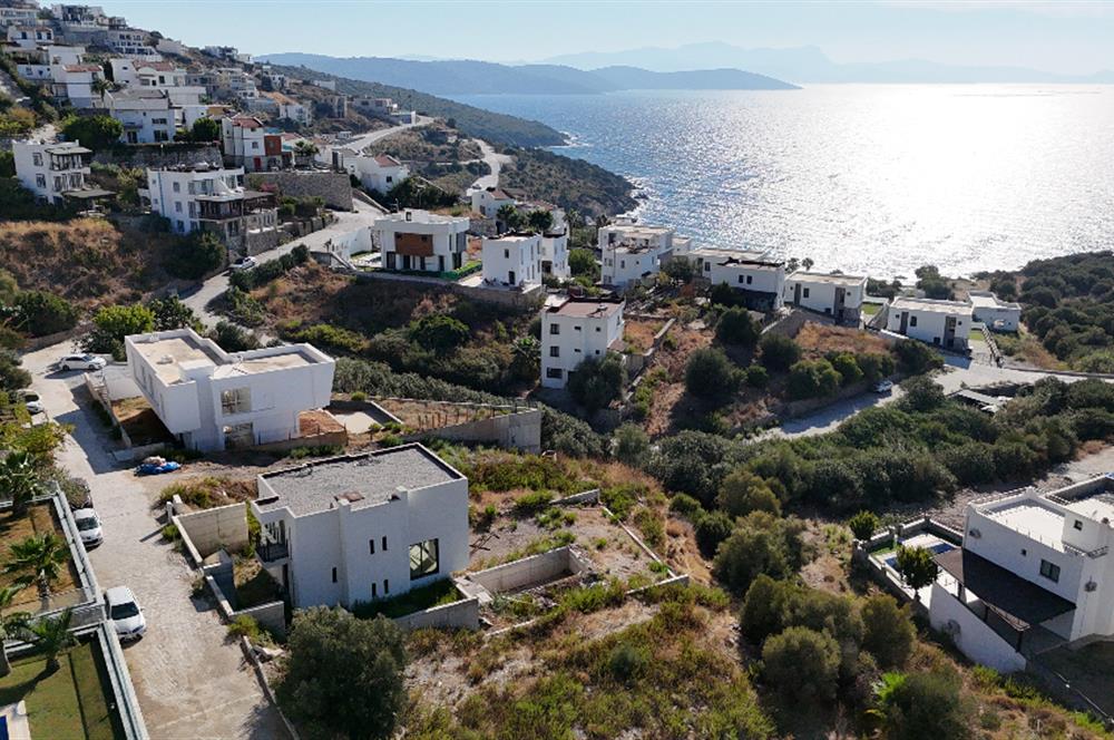 Boğaziçi Deniz Manzaralı Satılık Müstakil Villa