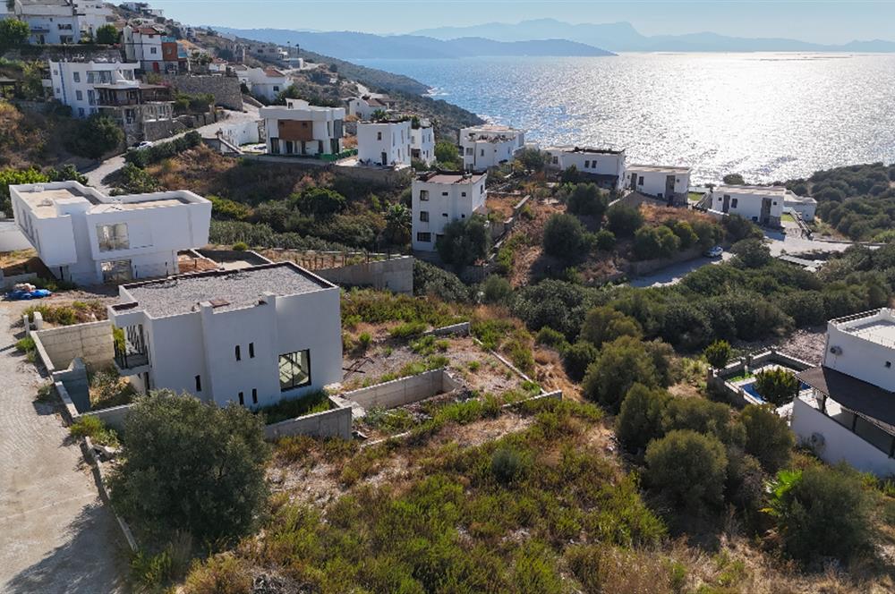 Boğaziçi Deniz Manzaralı Satılık Müstakil Villa