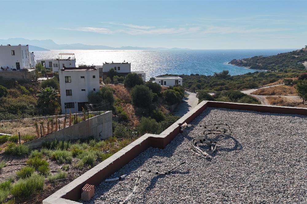 Boğaziçi Deniz Manzaralı Satılık Müstakil Villa