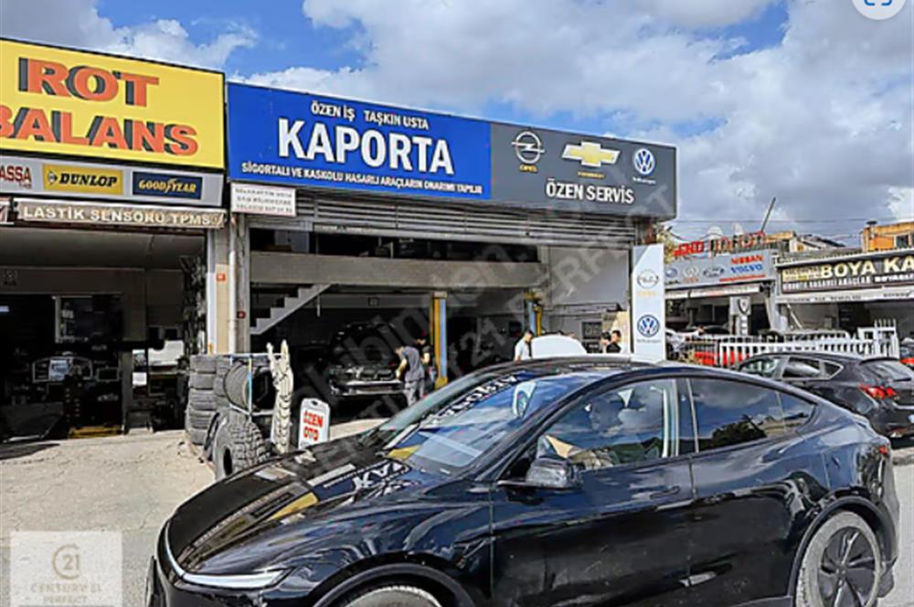 C21 PERFECT'TEN BOSTANCI OTO SANAYİ SİTESİNDE SATILIK DÜKKAN