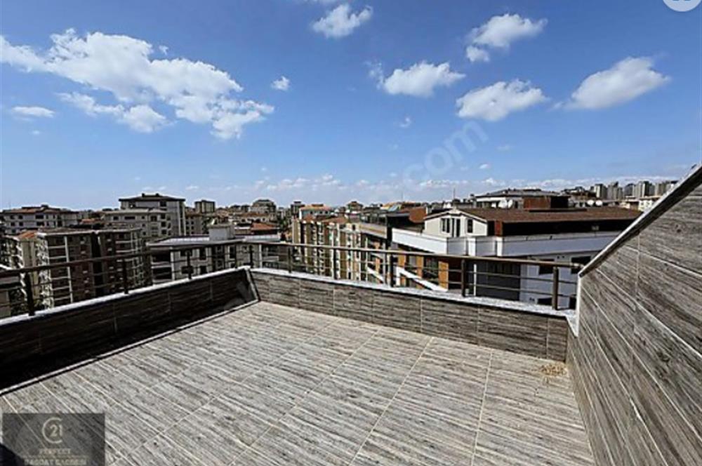 Kadıköy Göztepe 5+2 Dubleks Daire