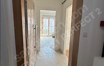ERENKÖY DE BALKONLU EBEVEYN BANYOLU FIRSAT SIFIR FERAH 3+1