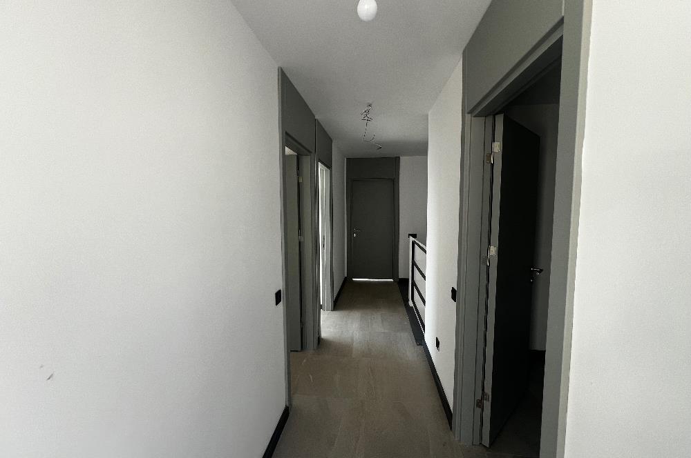 Boğaziçi Deniz Manzaralı Satılık Müstakil Villa