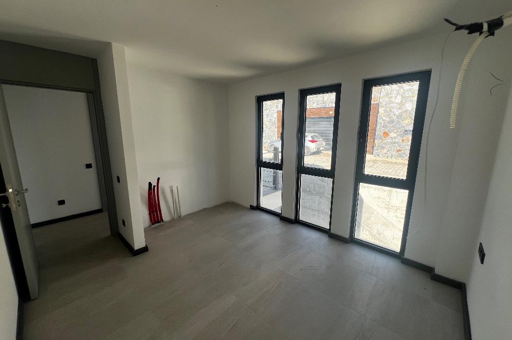 Boğaziçi Deniz Manzaralı Satılık Müstakil Villa