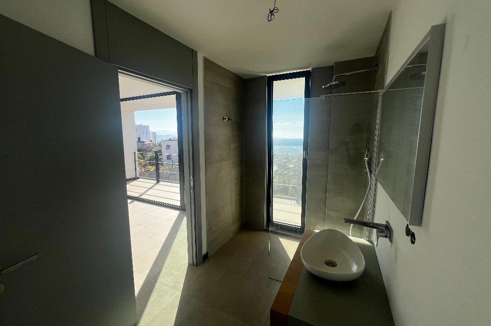 Boğaziçi Deniz Manzaralı Satılık Müstakil Villa