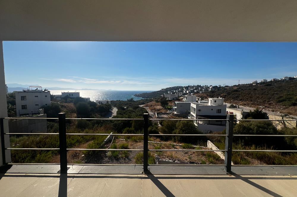 Boğaziçi Deniz Manzaralı Satılık Müstakil Villa