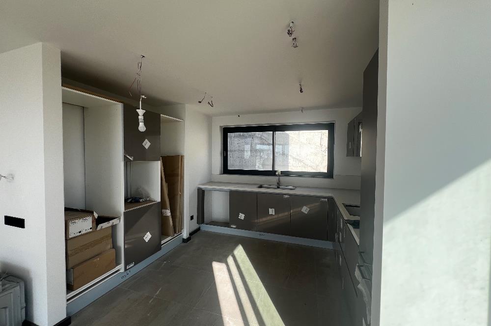 Boğaziçi Deniz Manzaralı Satılık Müstakil Villa
