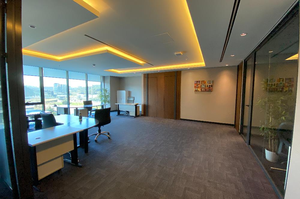 Porta Vadi Kiralık kdv'li Ofis 293m2 Vadistanbul Skyland Seba