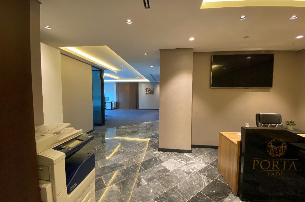 Porta Vadi Kiralık kdv'li Ofis 293m2 Vadistanbul Skyland Seba