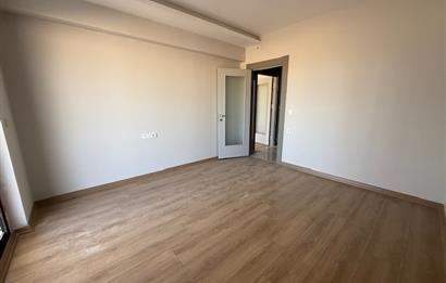 MODERN BAŞPINAR SİTESİ'NDE 4,5+1 SIFIR SATILIK DAİRE
