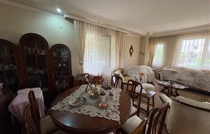 KOZYATAĞI AVŞAR SOKAKTA KOZZY AVM'YE 400 METRE SATILIK 3+1 DAİRE