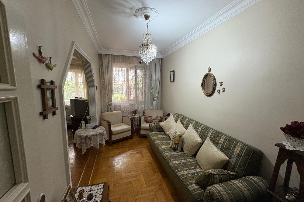 KOZYATAĞI AVŞAR SOKAKTA KOZZY AVM'YE 400 METRE SATILIK 3+1 DAİRE