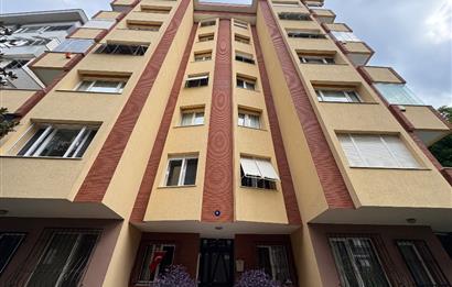 KOZYATAĞI AVŞAR SOKAKTA KOZZY AVM'YE 400 METRE SATILIK 3+1 DAİRE