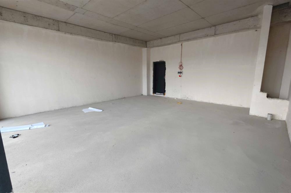 KEÇİÖREN OVACIK CADDE CEPHELİ KURUMSALLARA KİRALIK İŞ YERİ