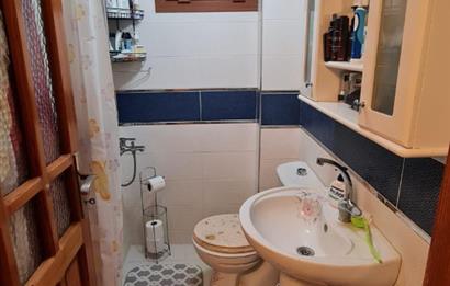 Gömeç'te, Denize Sıfır Site İçinde,Deniz Manzaralı Satılık Villa