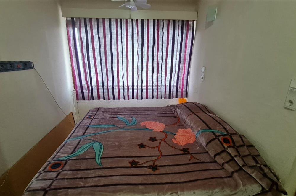 Gömeç'te, Denize Sıfır Site İçinde,Deniz Manzaralı Satılık Villa