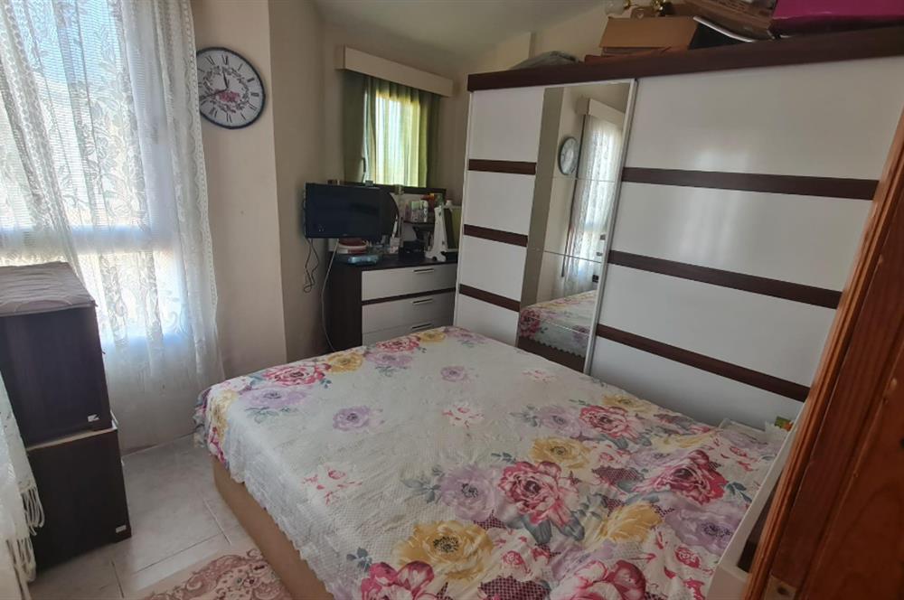 Gömeç'te, Denize Sıfır Site İçinde,Deniz Manzaralı Satılık Villa