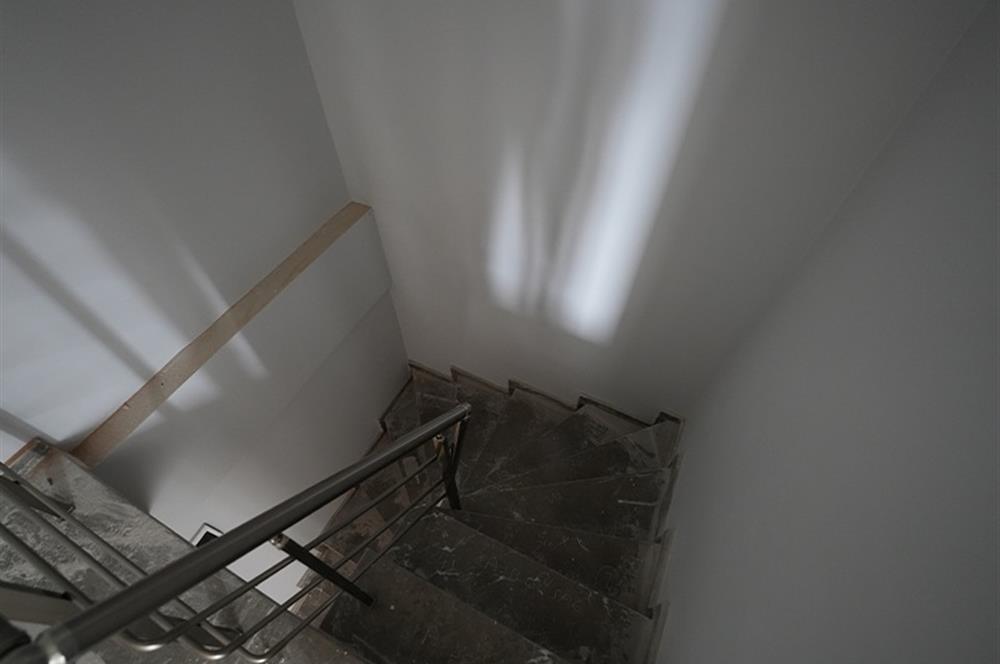 C21 Cius; Sağlam Zeminde 2 Yaşında Sıfır Satılık Dubleks Daire