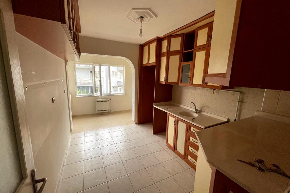 Kınıklı Mahallesi'nde Kiralık 3+1 Daire 