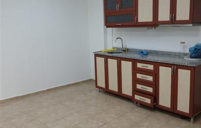 C21 ROOF'dan ANA CADDEYE PARALEL SOKAKTA 180M2 ASMA KATLI DUKKAN