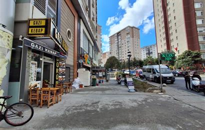BARIŞ MAHALLESİNDE LÜX HAVUZ CEPHELİ SATILIK DAİRE