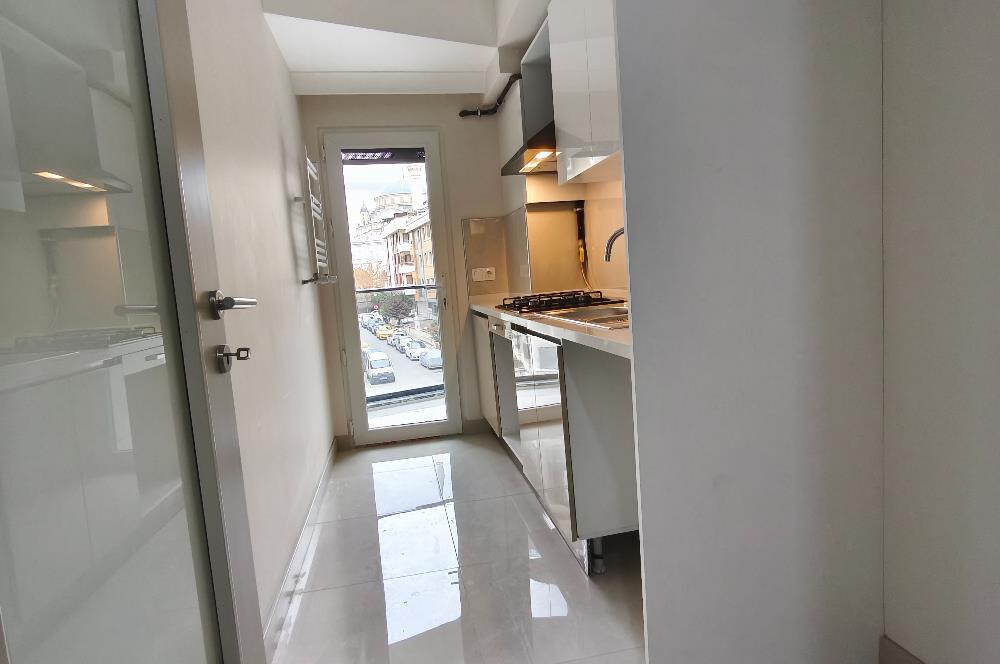 Maltepe Küçükyalı'da Sıfır 2+1 Kiralık Daire