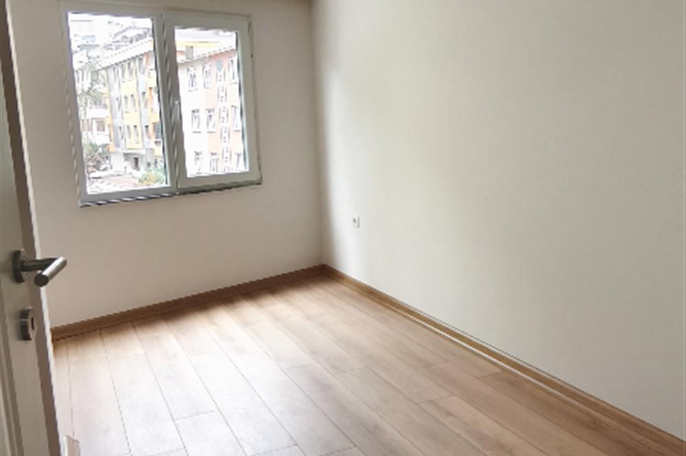 Maltepe Küçükyalı'da Sıfır 2+1 Kiralık Daire