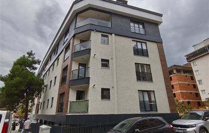 Maltepe Küçükyalı'da Sıfır 2+1 Kiralık Daire