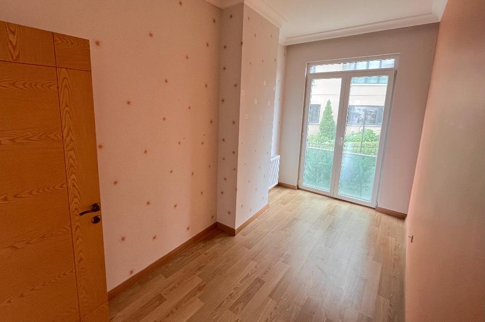 Çekmeköy ARY EFEDRA Sitesi Havuzlu 2+1 95m2 Kiralık Daire