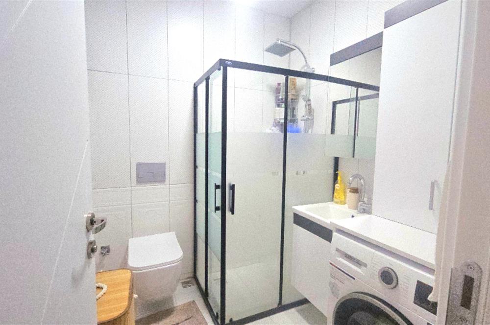 C21 LOCA'DAN MÜKEMMEL KONUMDA SATILIK 2+1 DAİRE